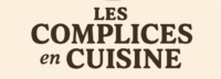 Des gens cuisinent et partagent des ateliers culinaires à domicile